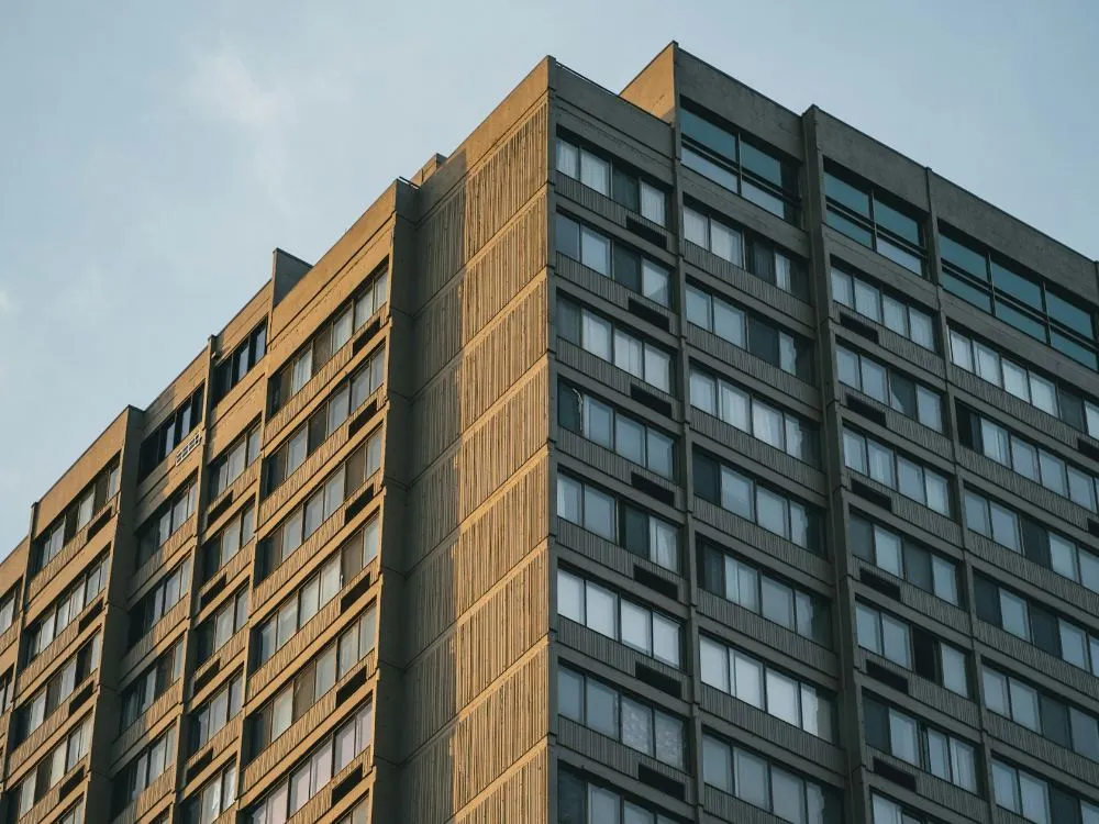Commercial high-rise building